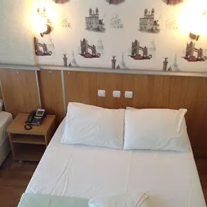 Otel Duman **