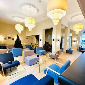 https://hotel-asterides-sacca.midi-pyreneeshotels.com
